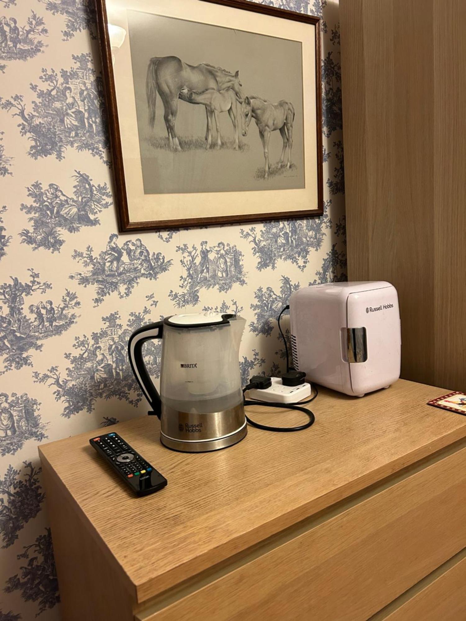 Lowri Cottage Hotel Shenstone Esterno foto