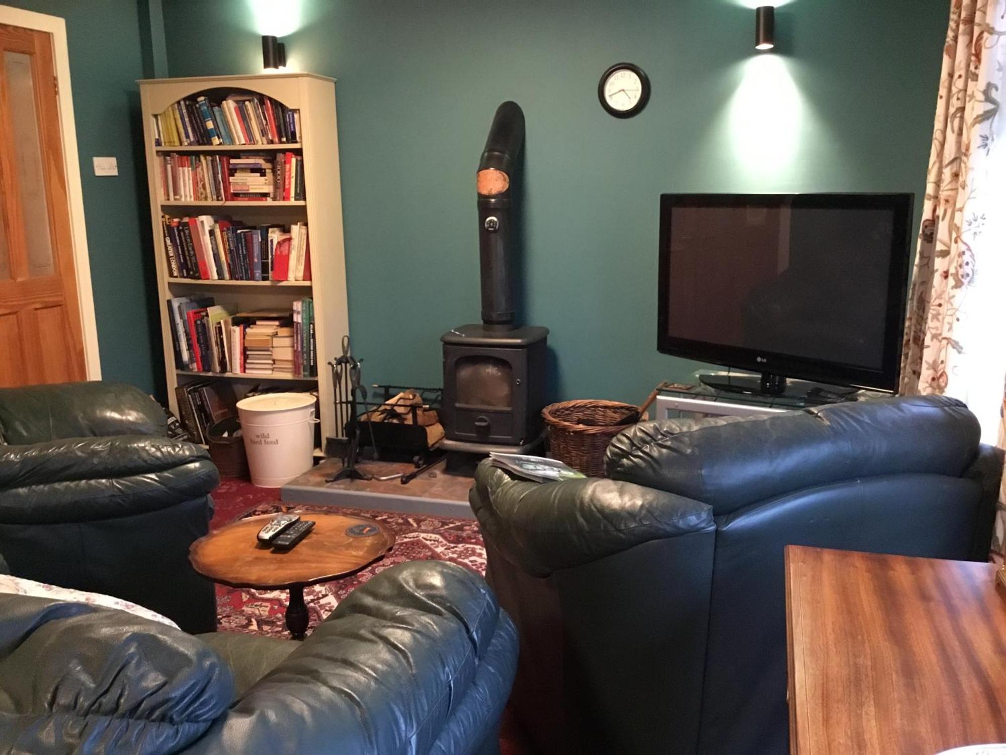 Lowri Cottage Hotel Shenstone Esterno foto